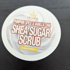 Hempz Pumpkin Spice & Vanilla Chai Herbal Sugar Scrub